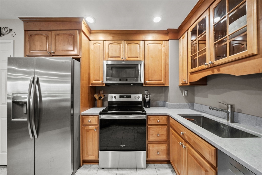 90 Quincy Shore Dr 805
