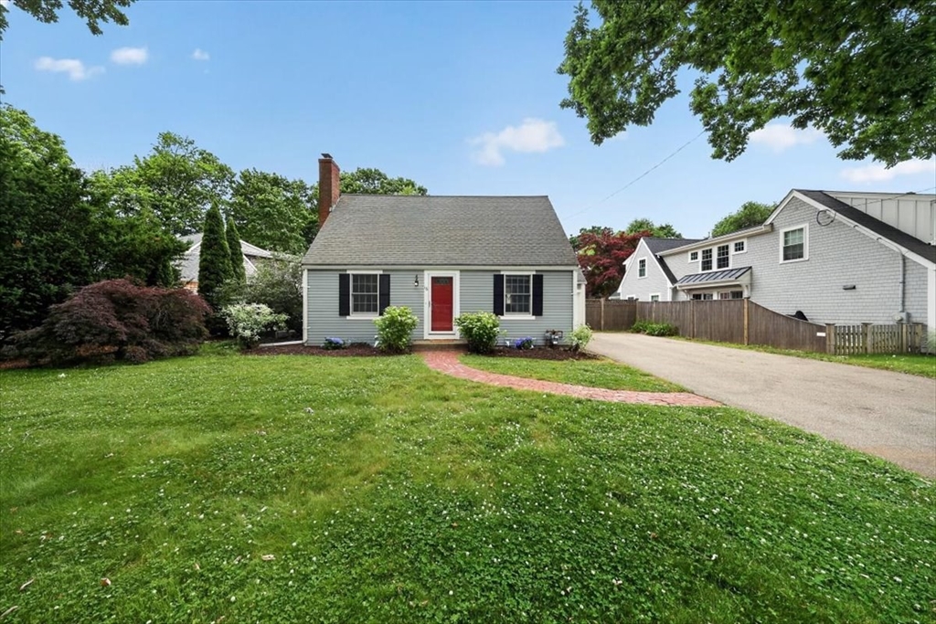 16 Bradley Woods Drive