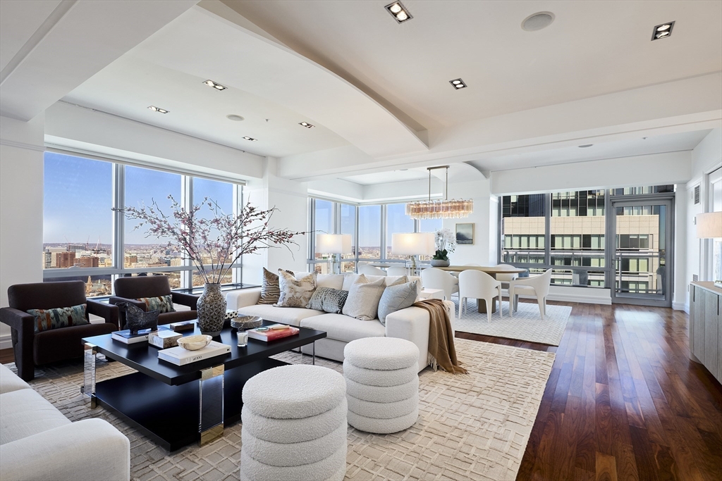 2 Avery Street 35E