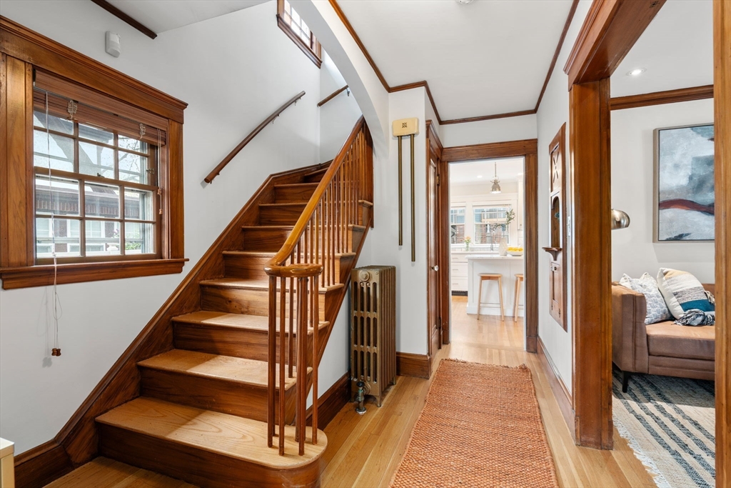 33 Longfellow Road, Melrose, MA Photo #4