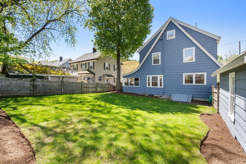 33 Longfellow Road, Melrose, MA Photo #32