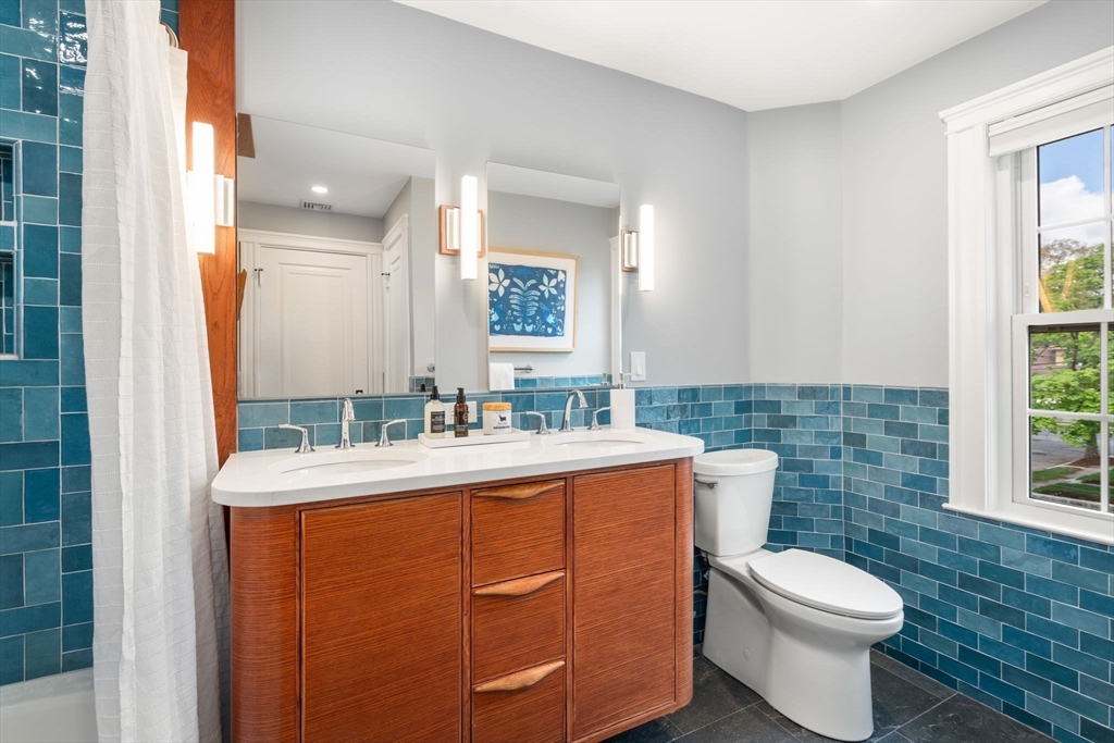 33 Longfellow Road, Melrose, MA Photo #24
