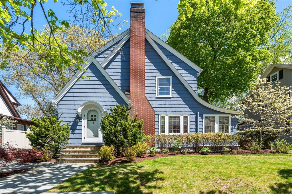 33 Longfellow Road, Melrose, MA Photo #2