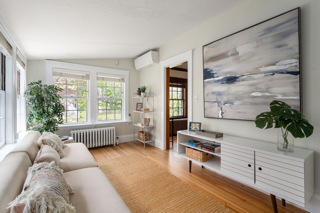 33 Longfellow Road, Melrose, MA Photo #8