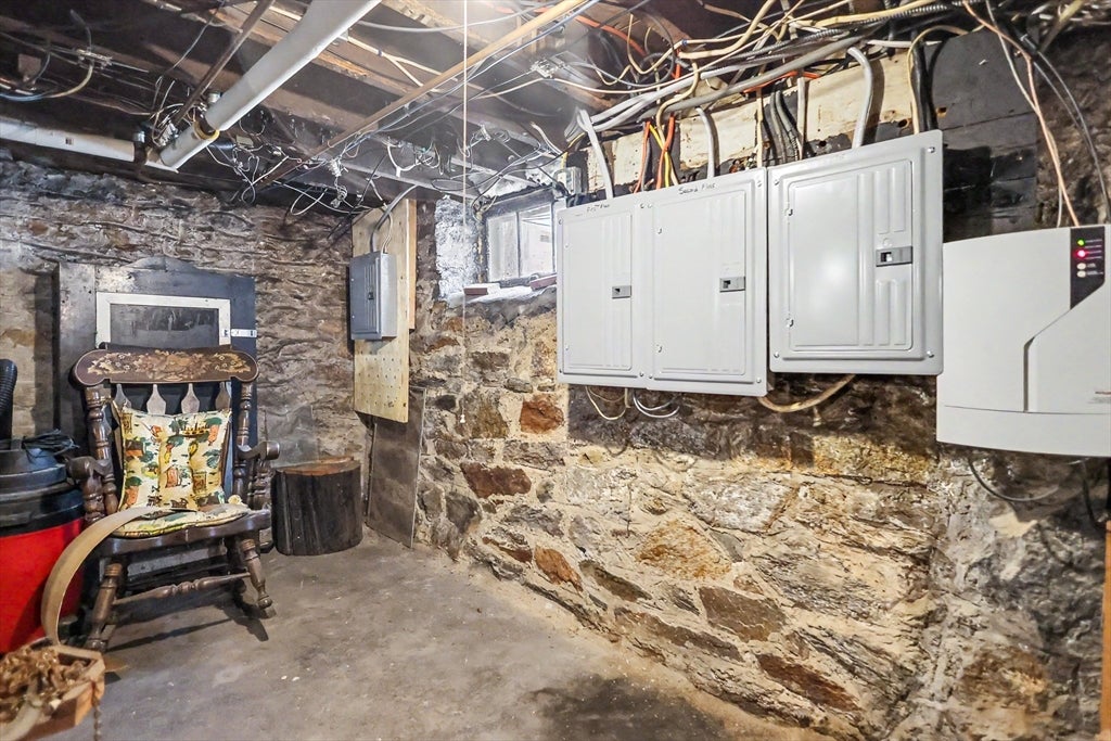 22-24 Hawley St, Lawrence, MA, 22-24 Hawley St, Lawrence, MA Photo #38