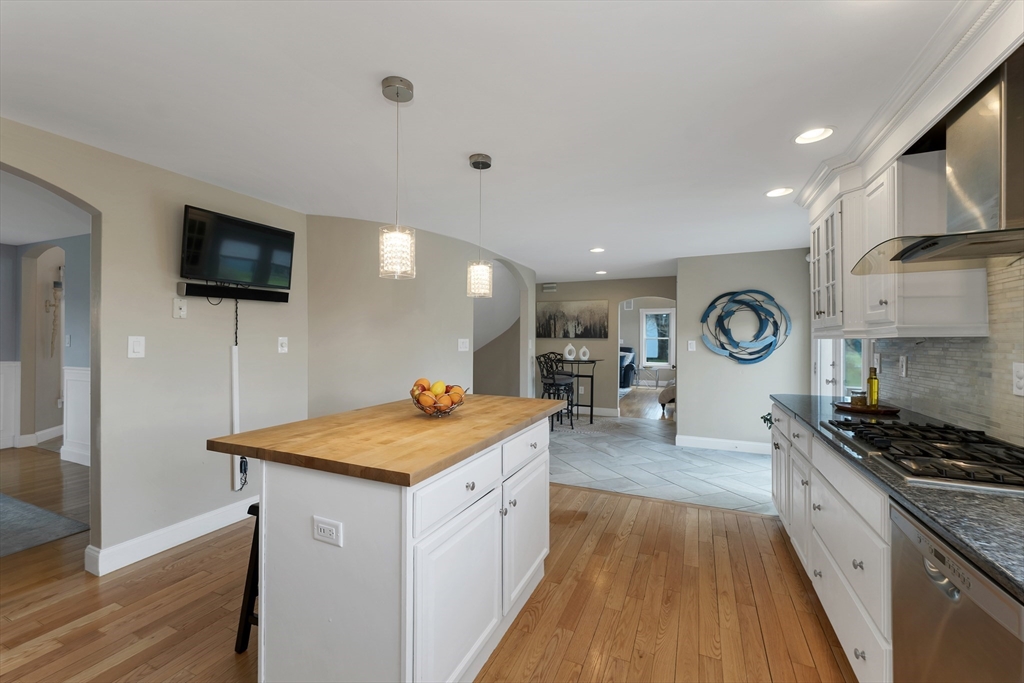 177 Columbus Avenue, Dover, NH Photo #8