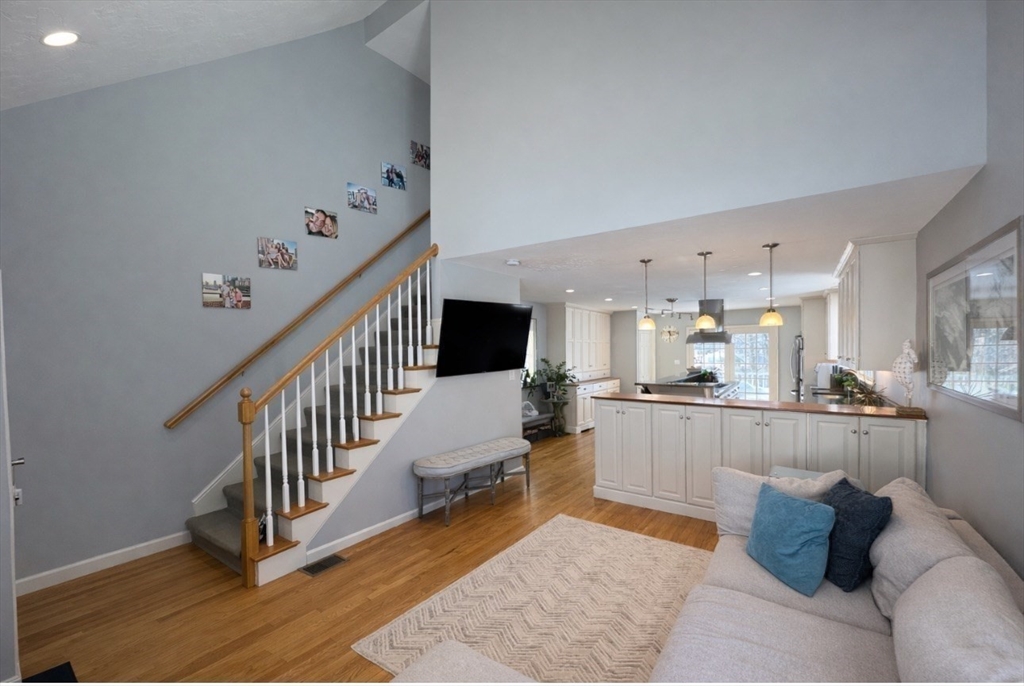 6 Adams Court 6