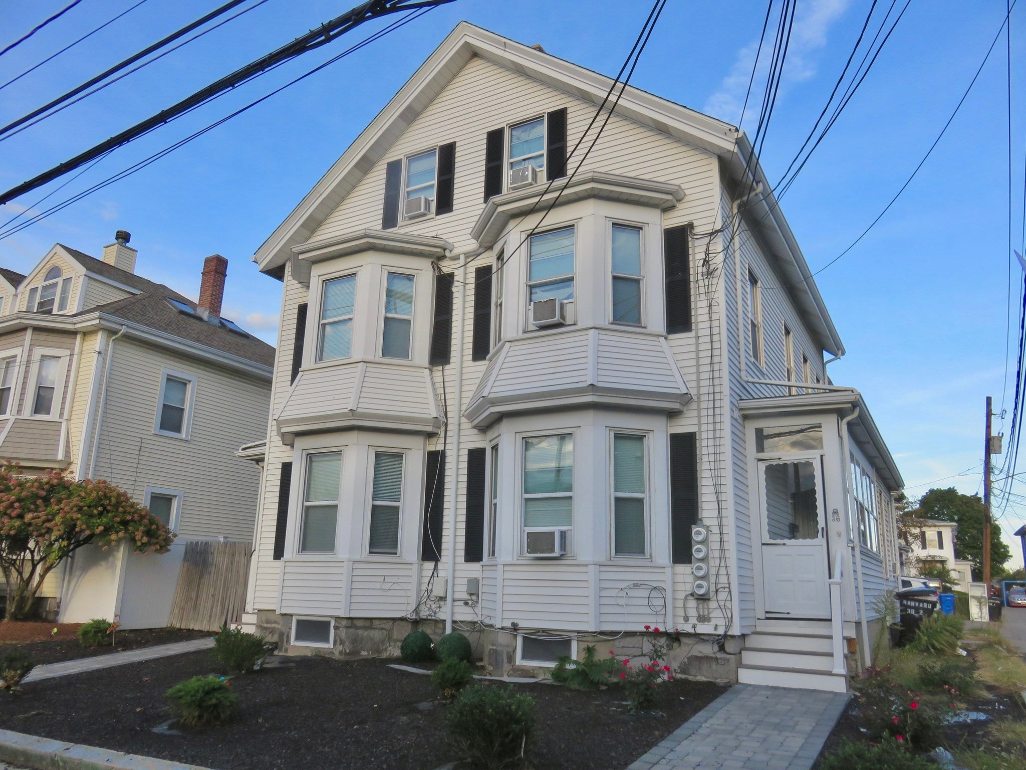 Click for 36 Harvard Street #1, Waltham, MA slideshow Click for 36 Harvard Street #1, Waltham, MA slideshow