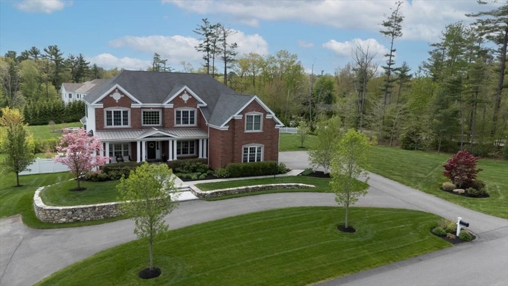 2 Curtis Farm Rd