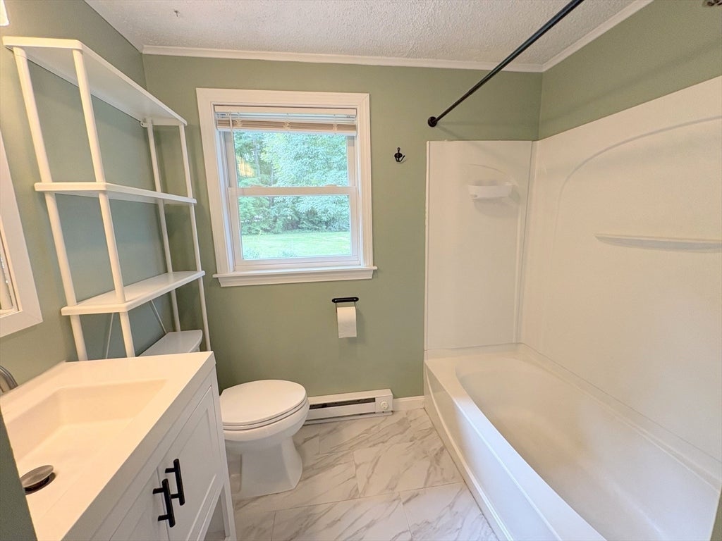270 Sunderland Rd #23, Worcester, MA, 270 Sunderland Rd #23, Worcester, MA Photo #23
