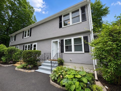 Photo of 270 Sunderland Rd #23, Worcester, MA 01604 (MLS # 73562968)