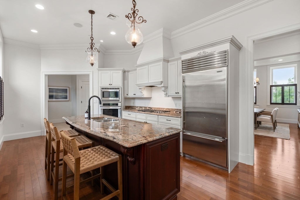 120 Seaver St E201
