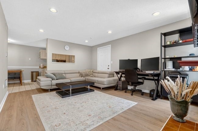 7 Thoreau Ct 8