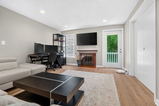 7 Thoreau Ct 8