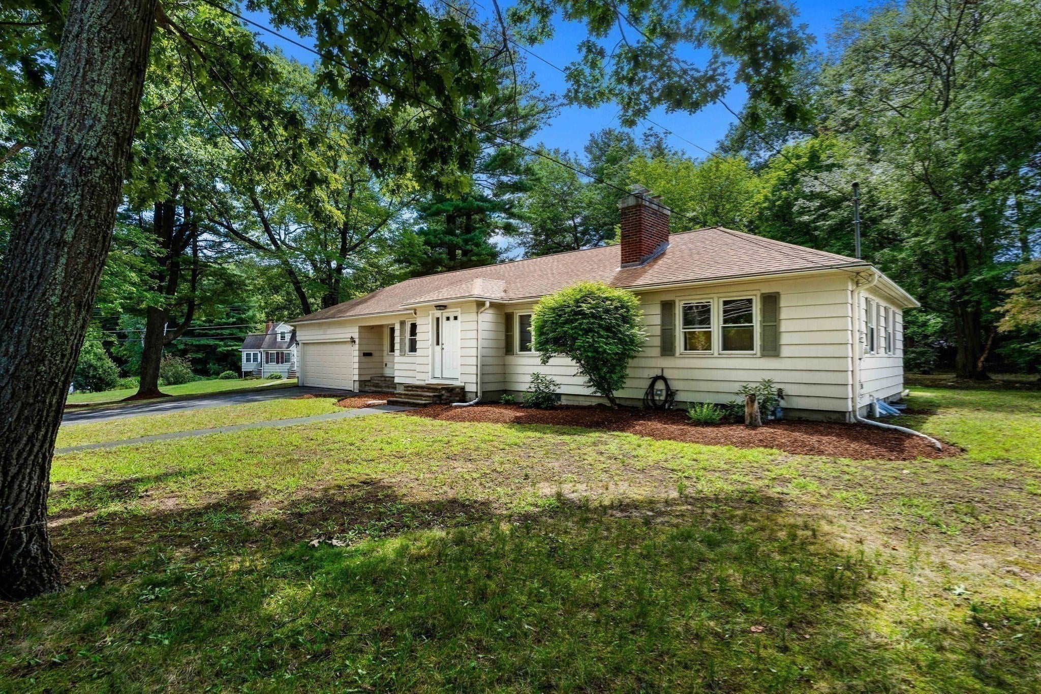 108 Westford ST, Chelmsford, MA Photo #34