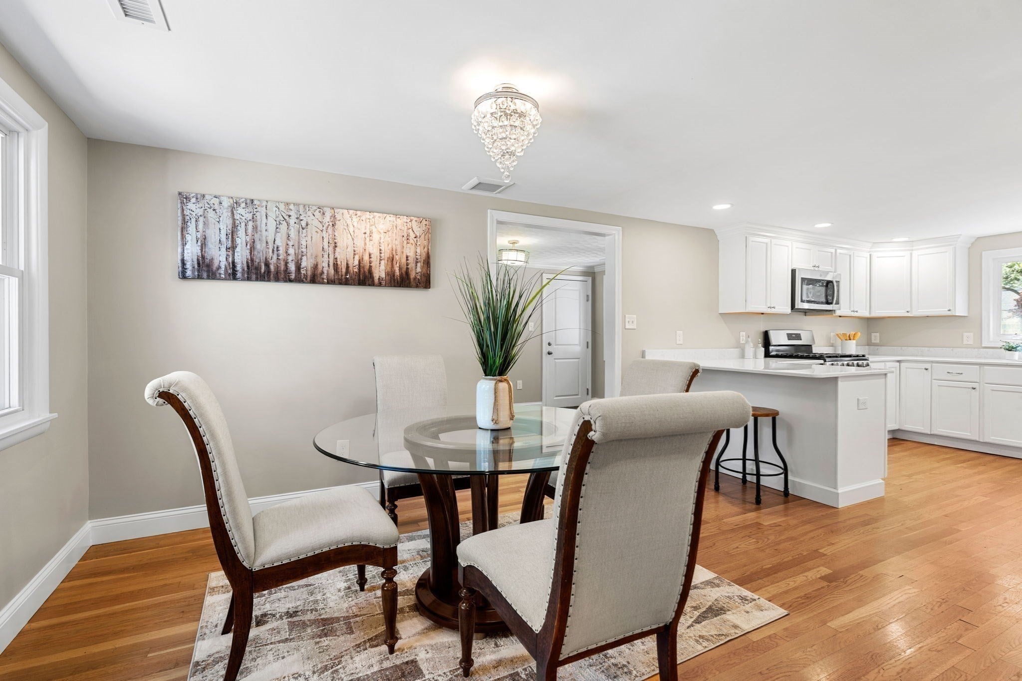 108 Westford ST, Chelmsford, MA Photo #7