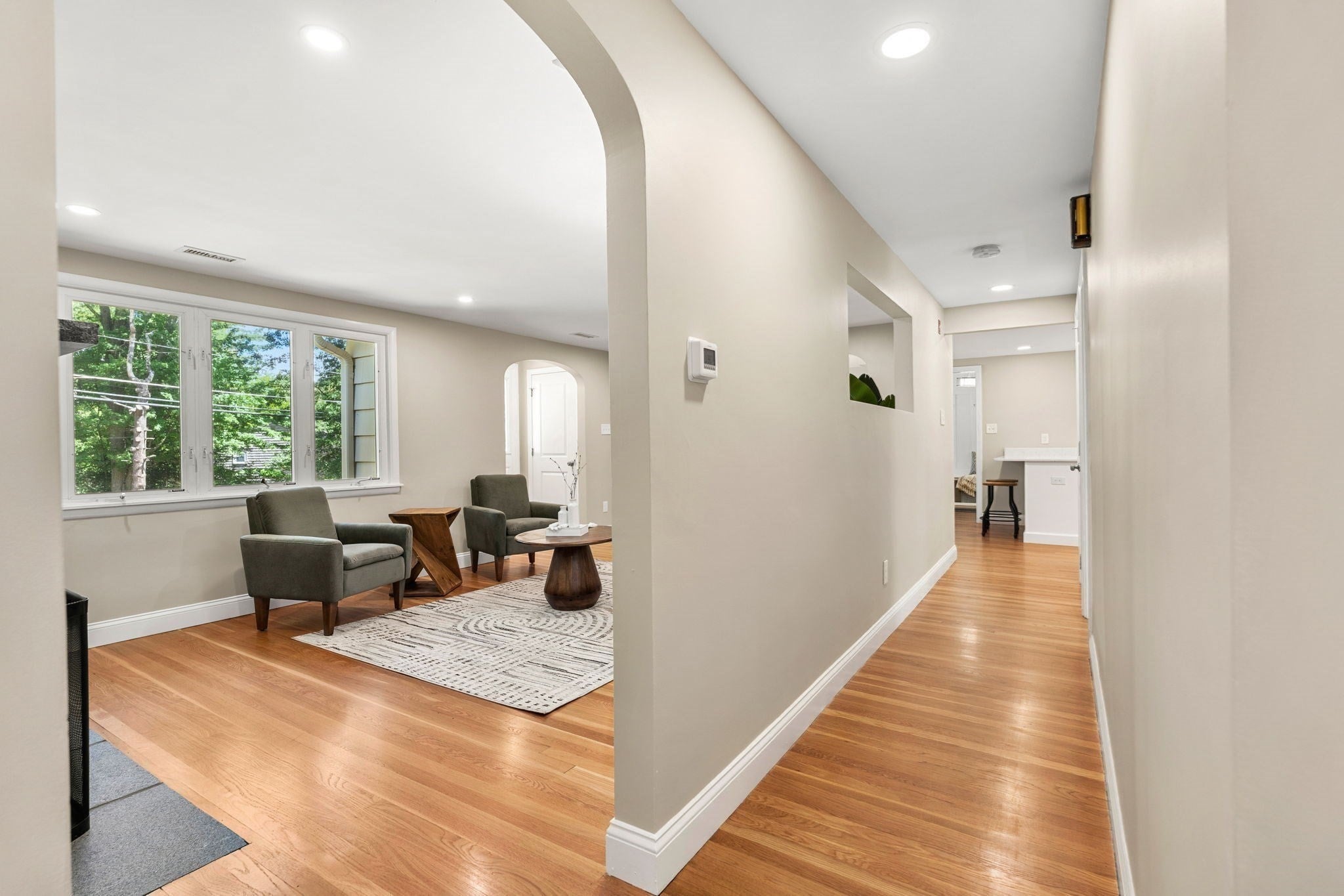 108 Westford ST, Chelmsford, MA Photo #10