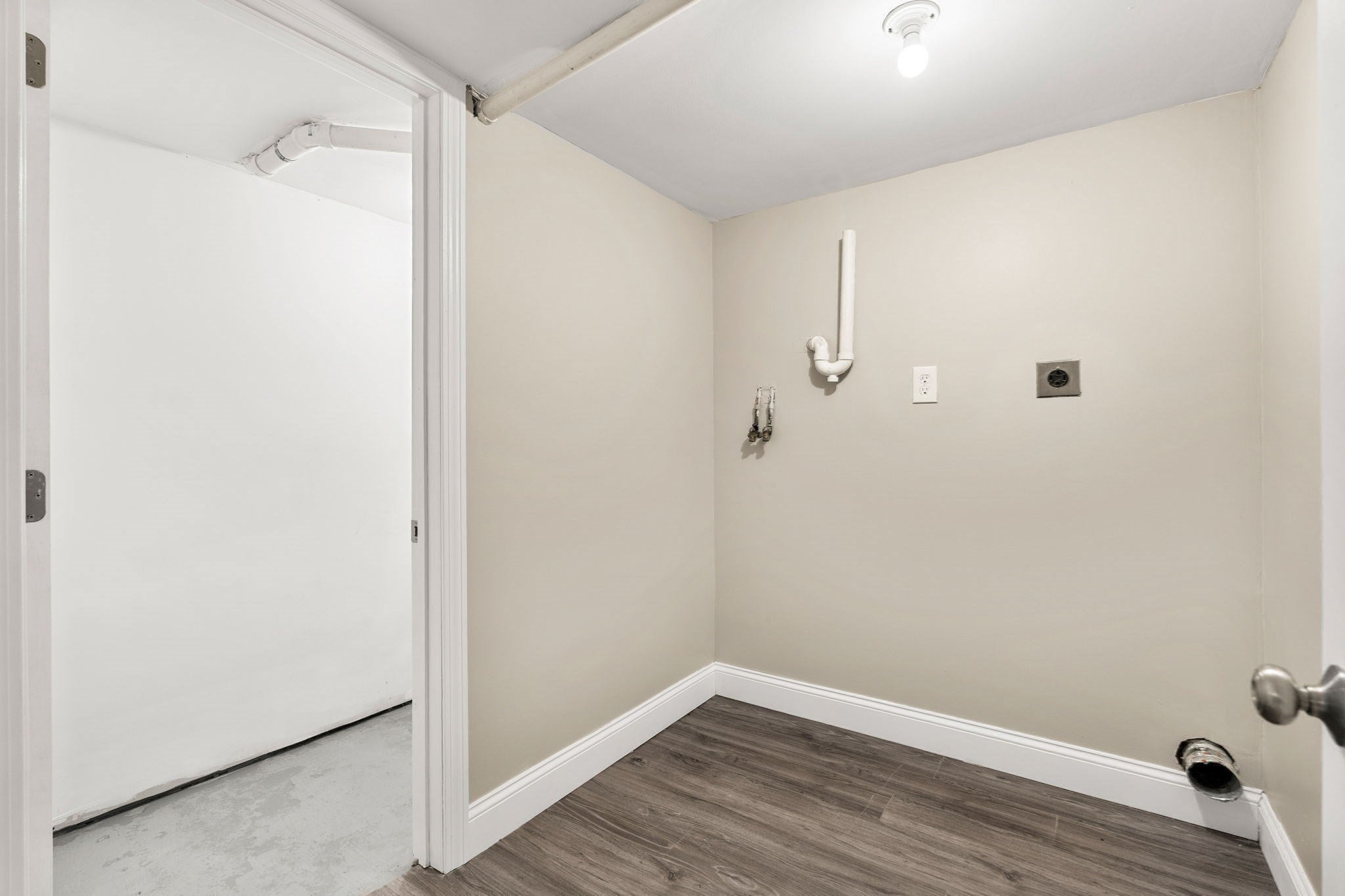 108 Westford ST, Chelmsford, MA Photo #23