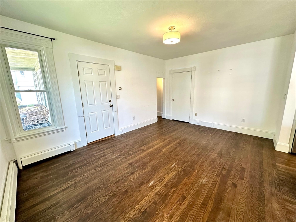 70 Gardner St #1, Waltham, MA, 70 Gardner St #1, Waltham, MA Photo #8
