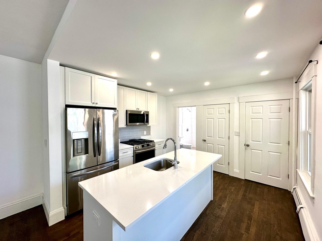 70 Gardner St #1, Waltham, MA, 70 Gardner St #1, Waltham, MA Photo #1