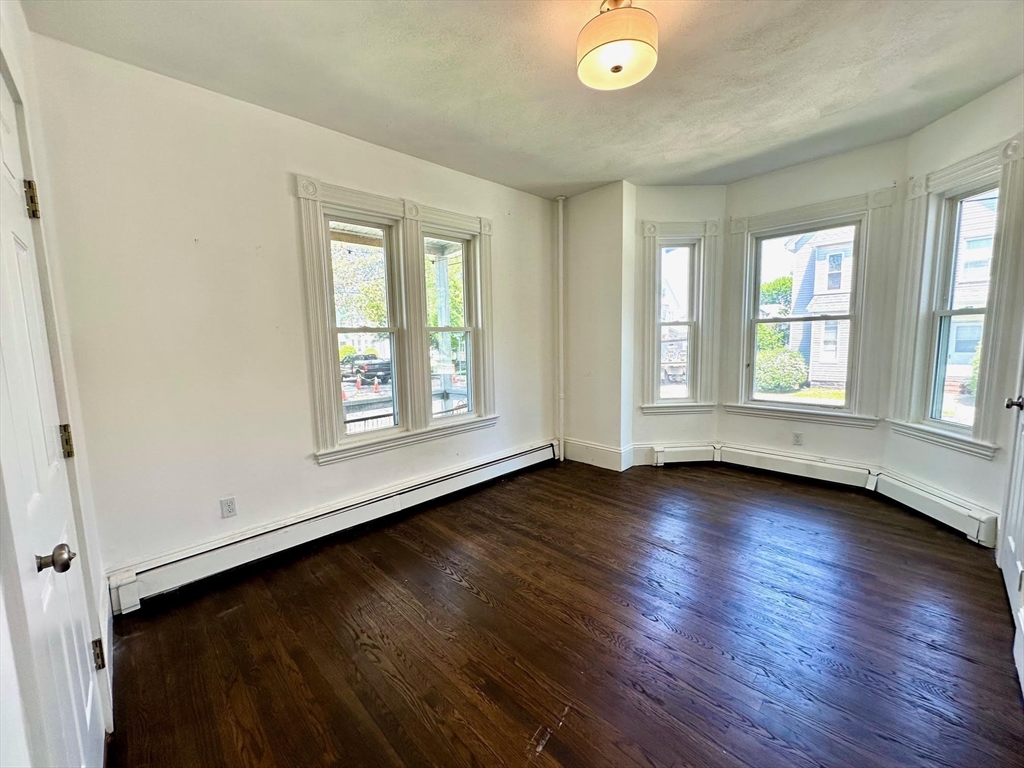 70 Gardner St #1, Waltham, MA, 70 Gardner St #1, Waltham, MA Photo #9