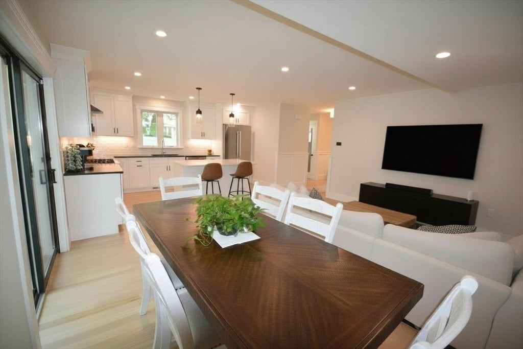 361 Salem St #2, Wakefield, MA Photo #6
