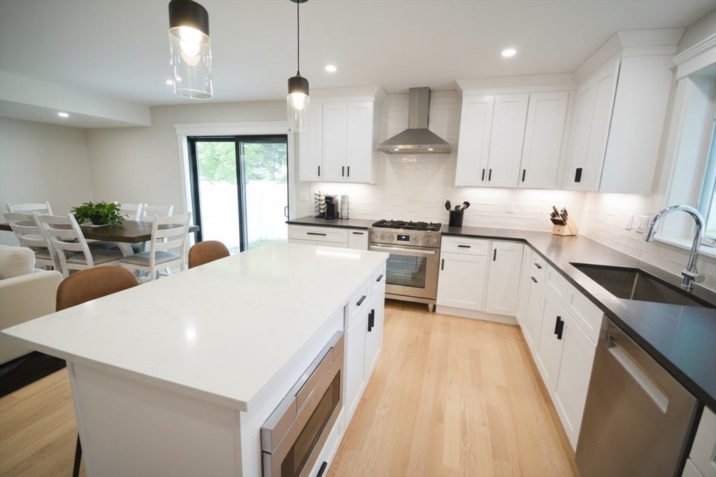361 Salem St #2, Wakefield, MA Photo #3