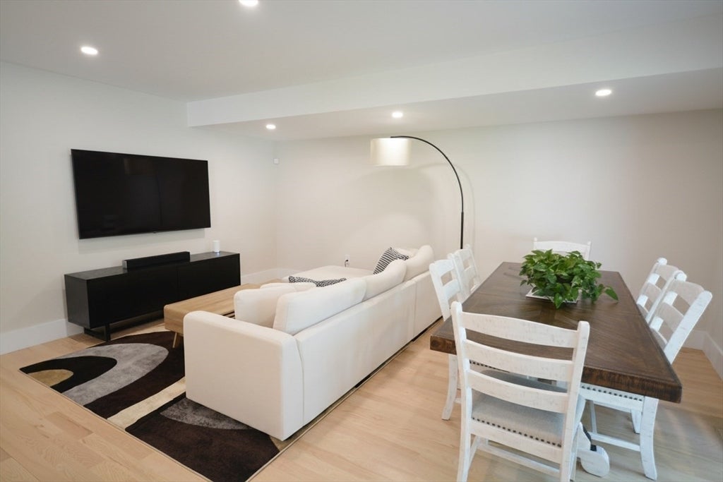 361 Salem St #2, Wakefield, MA Photo #7
