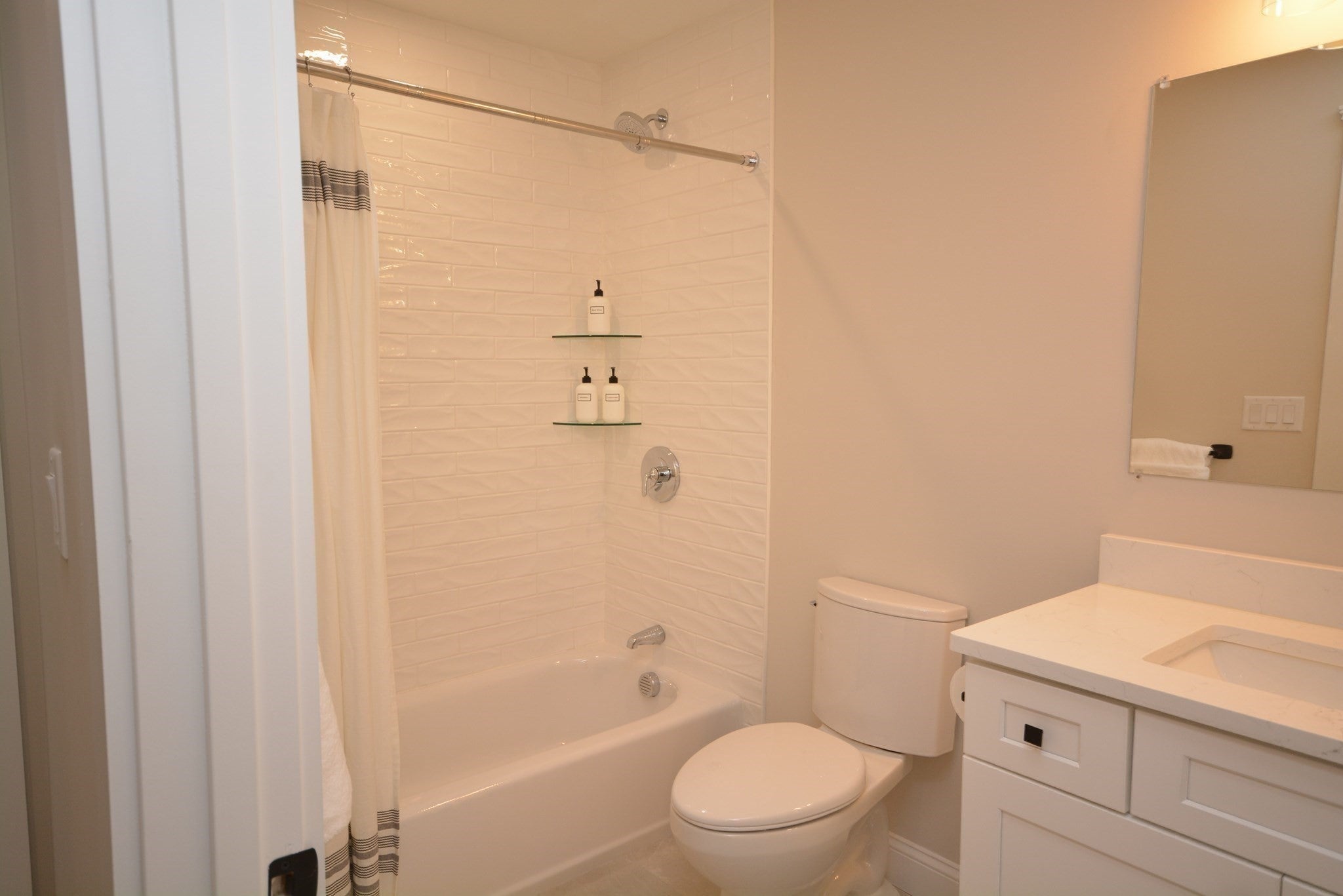 361 Salem St #2, Wakefield, MA, 361 Salem St #2, Wakefield, MA Photo #23