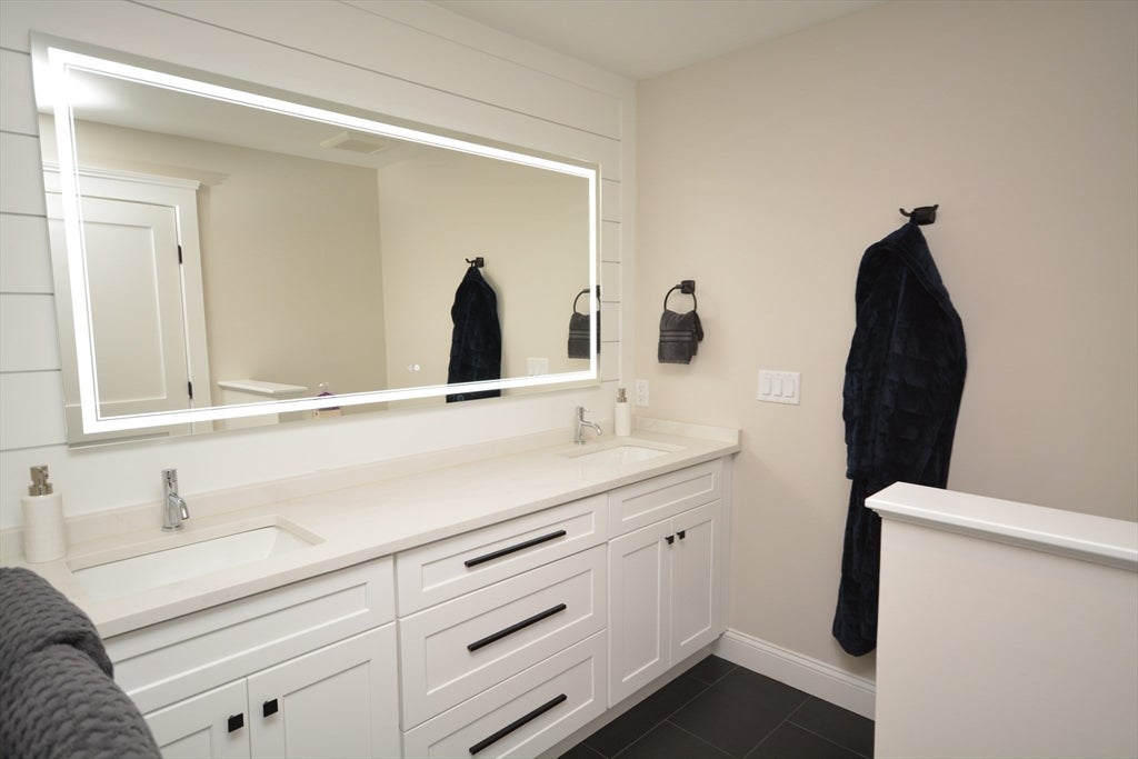 361 Salem St #2, Wakefield, MA Photo #18