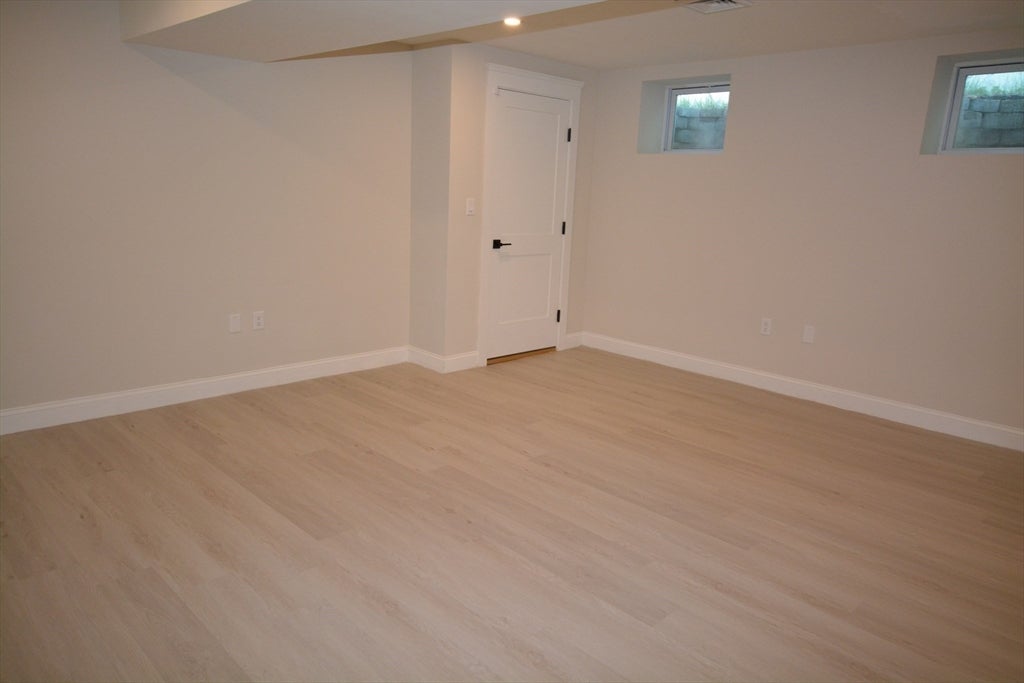 361 Salem St #2, Wakefield, MA Photo #30