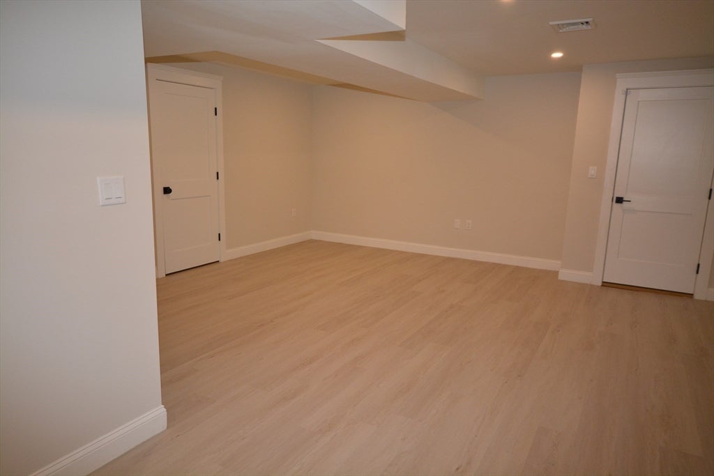 361 Salem St #2, Wakefield, MA Photo #29