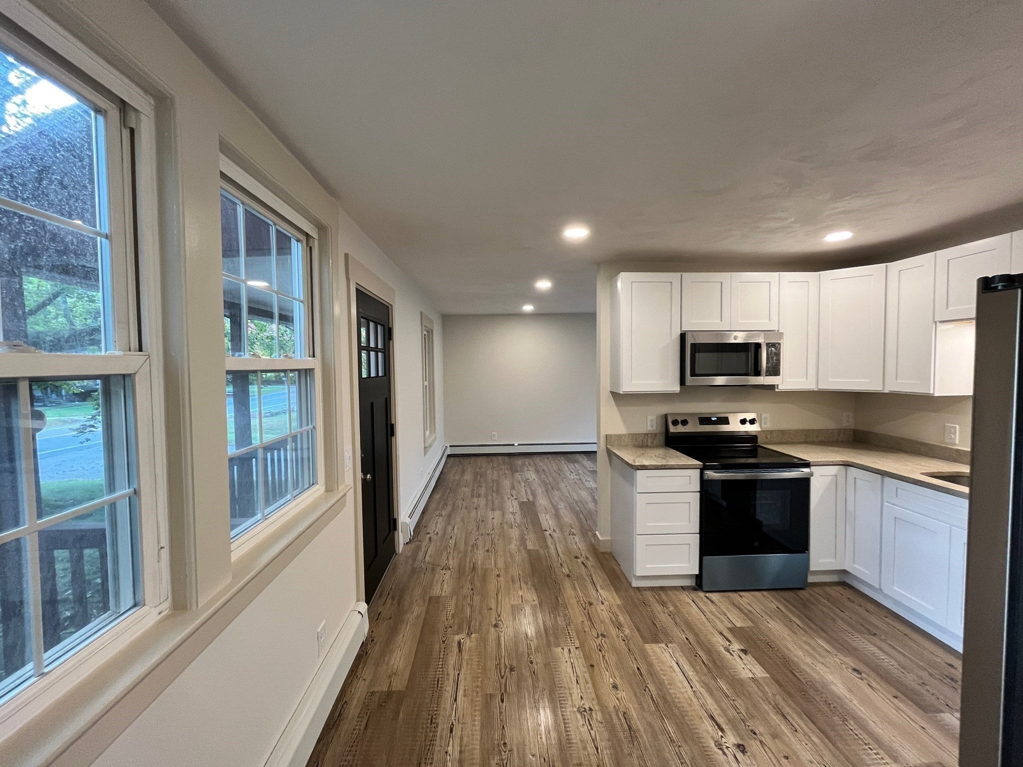 1076 Hill Street, Northbridge, MA Photo #5