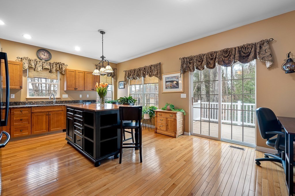 9 Summerfield Dr 8