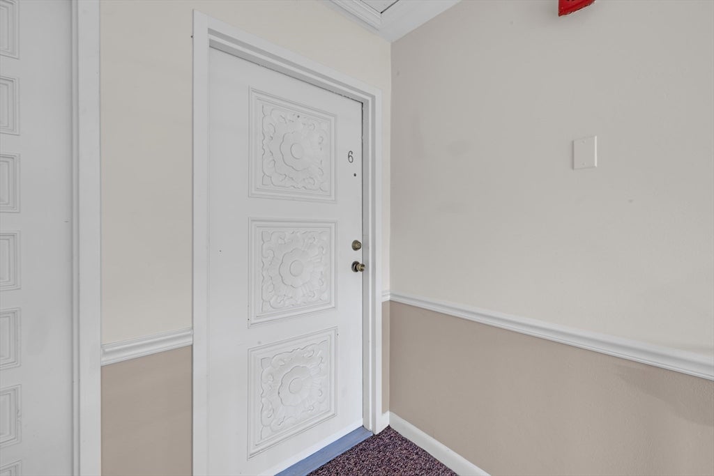 1 Fernview Avenue 6