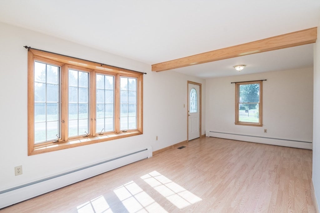 71 West St, Hatfield, MA Photo #13