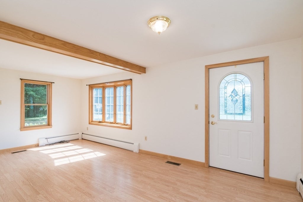 71 West St, Hatfield, MA Photo #11