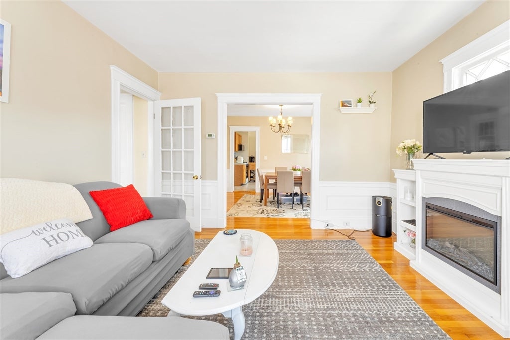 21 Bradwood St