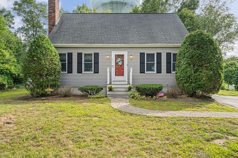 271 Roosevelt Rd Weymouth MA 02188