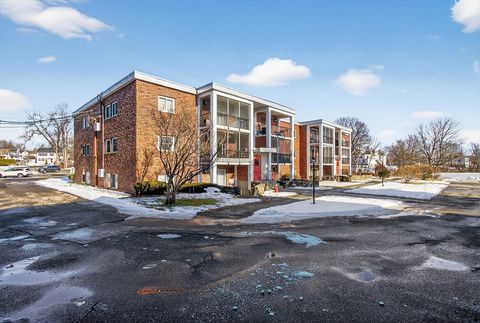 144 West St 14 Leominster MA 01453