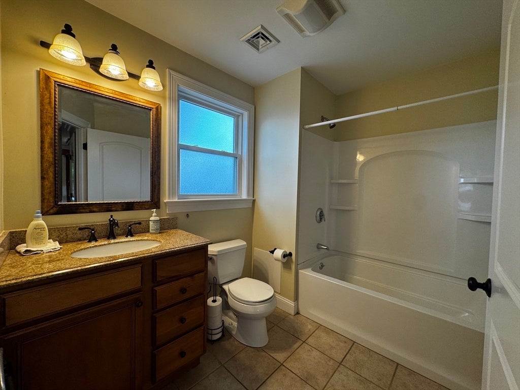 92 Alder Street #2, Waltham, MA, 92 Alder Street #2, Waltham, MA Photo #12