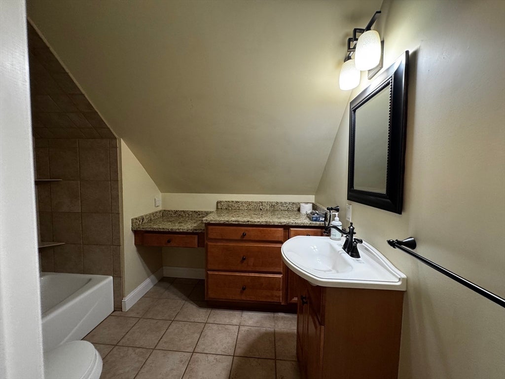 92 Alder Street #2, Waltham, MA, 92 Alder Street #2, Waltham, MA Photo #17
