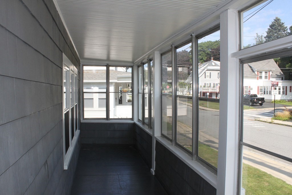 48 Richmond St 2nd Fl