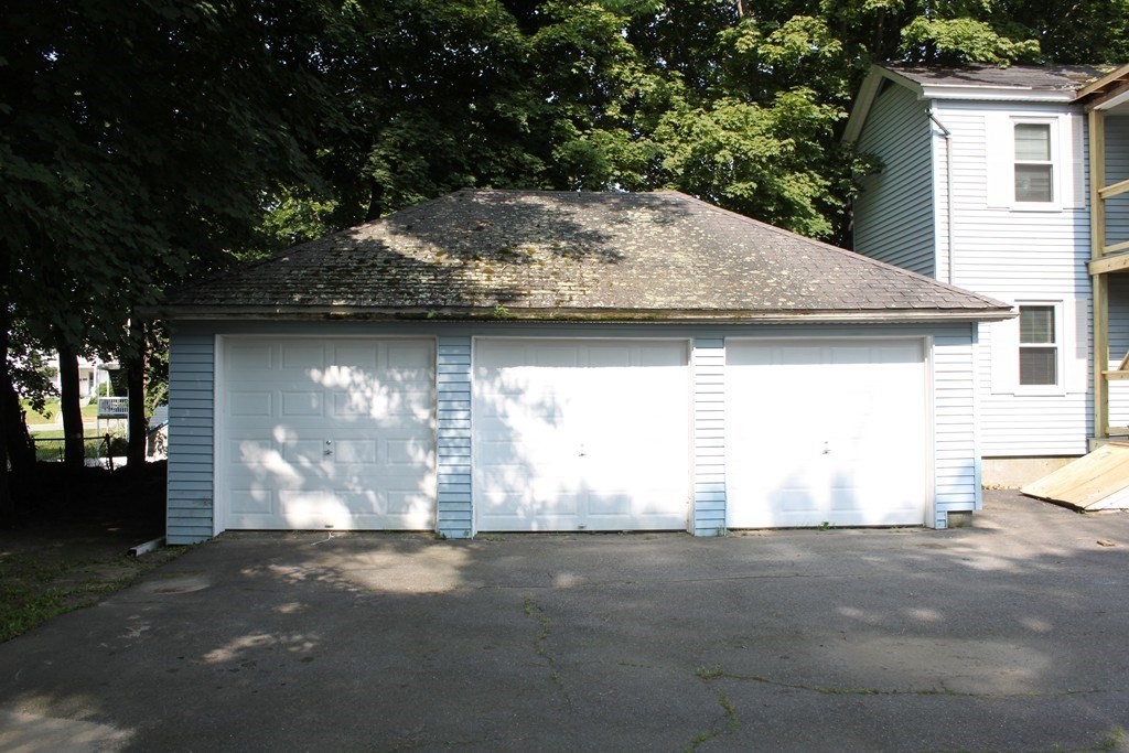 48 Richmond St 2nd Fl