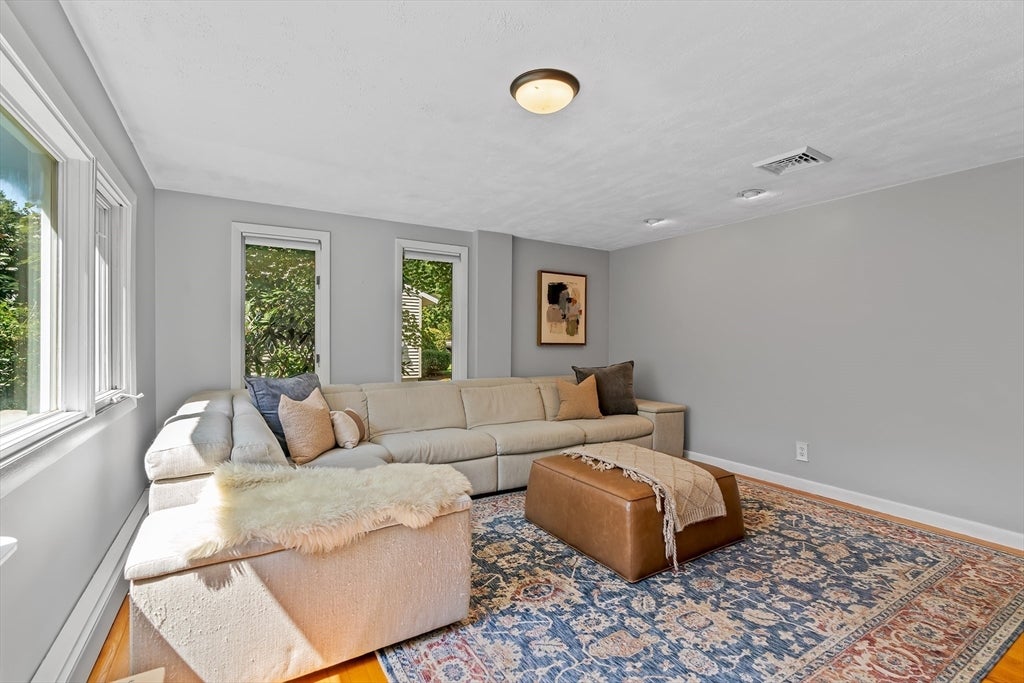 14 Sunset Drive, Northborough, MA, 14 Sunset Drive, Northborough, MA Photo #13