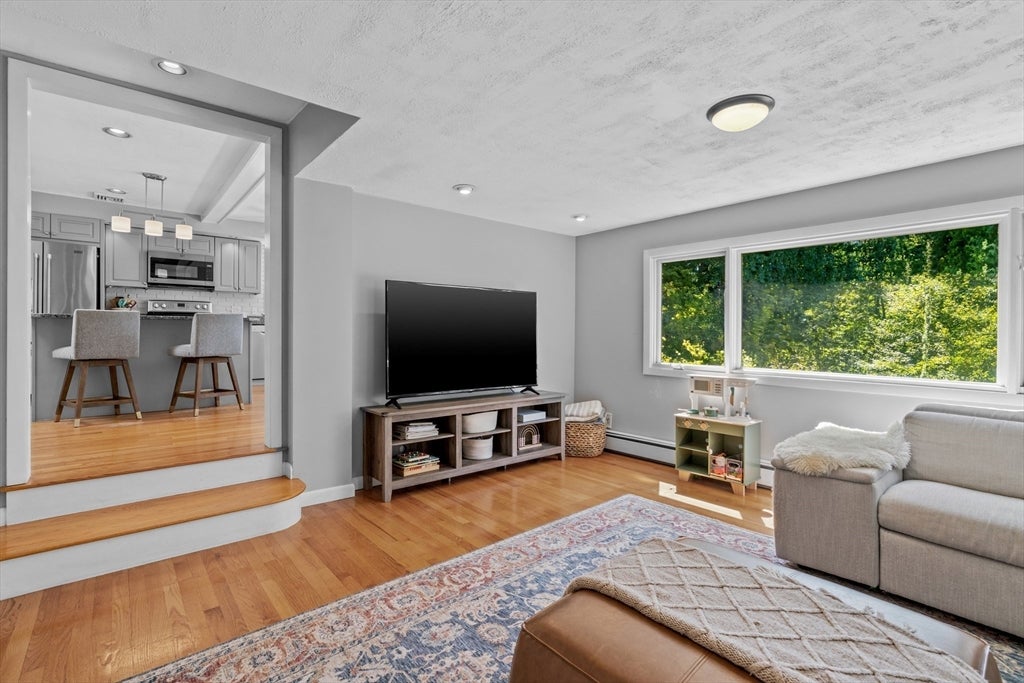 14 Sunset Drive, Northborough, MA, 14 Sunset Drive, Northborough, MA Photo #14