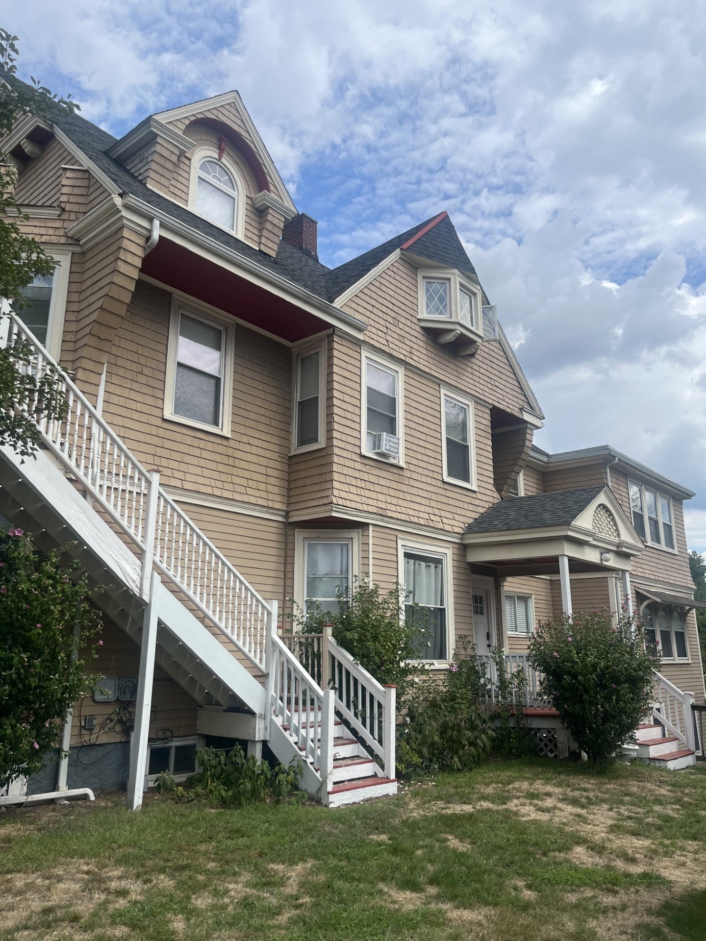 3 Mcgrath Hywy #2, Quincy, MA Photo #2