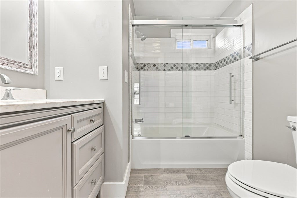 1 Lincoln Ct #1, Amesbury, MA Photo #21