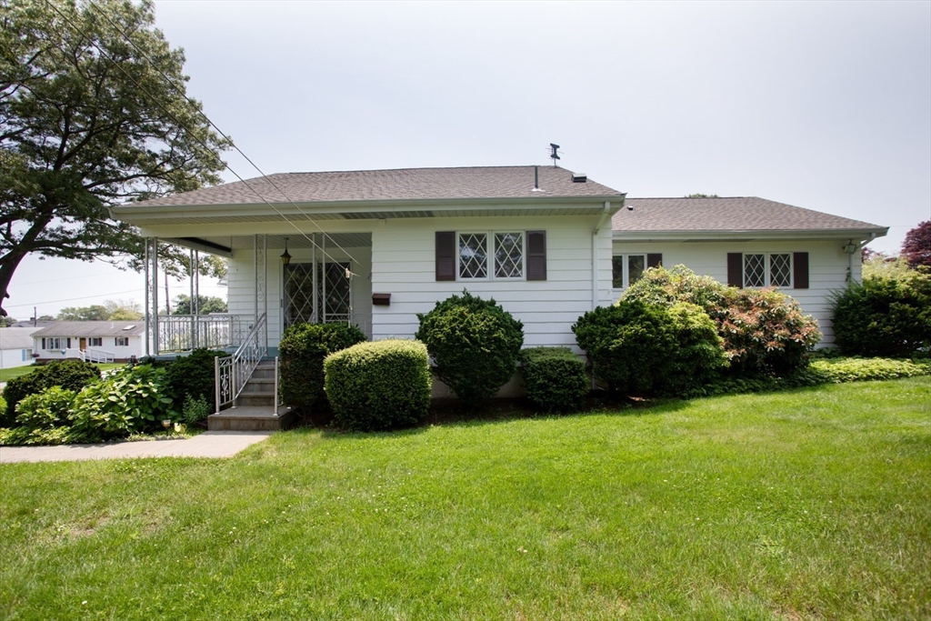 74 Kenyon Rd
