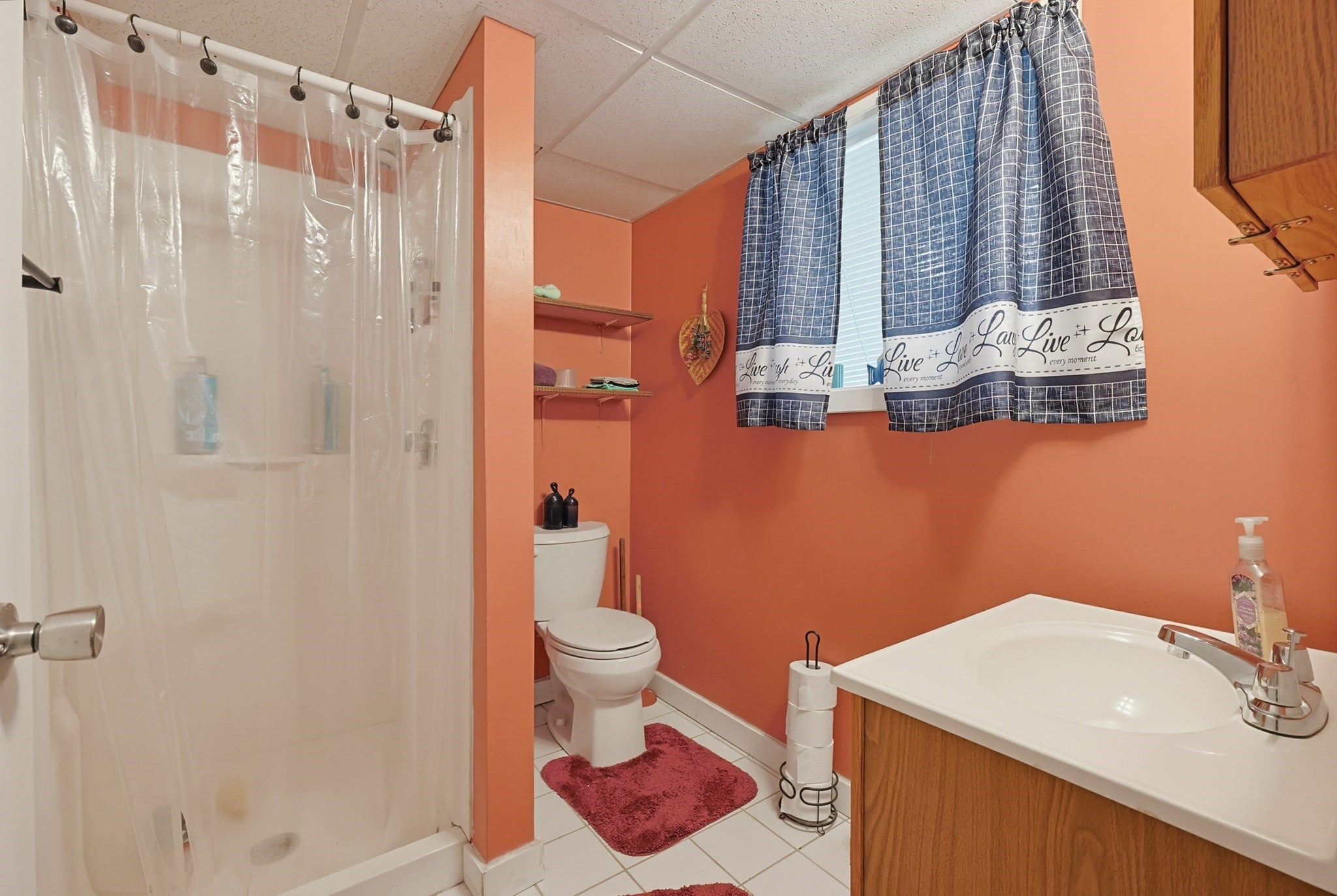 88 Arizona St, Fall River, MA, 88 Arizona St, Fall River, MA Photo #28